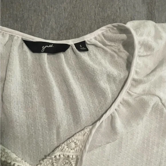 GNW white lace tunic blouse - Picture 6 of 6